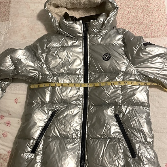 American Eagle puffer jacket, size large - Picture 3 of 5